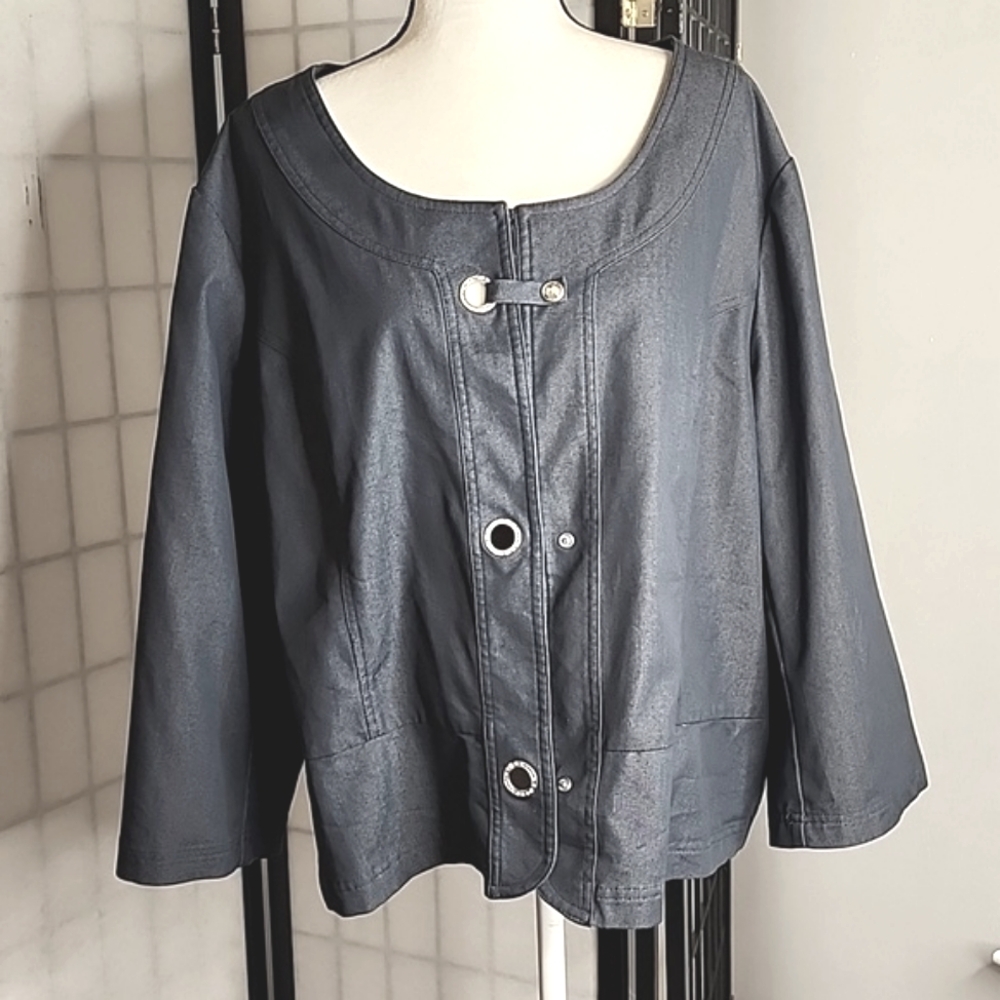 Cato Denim Blazer Blue Plus 26/28W with bling button holes.